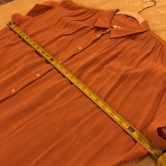 M Madewell Central Drapey Shirt 100% viscose and oversized fit. Peachy pink. EUC - Picture 9 of 14